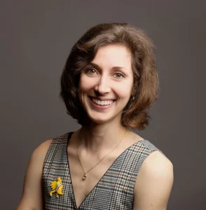 Portrait de la directrice générale TheRed Universe, spécialisée dans le neuropsychologie pour les projets VR/AR
